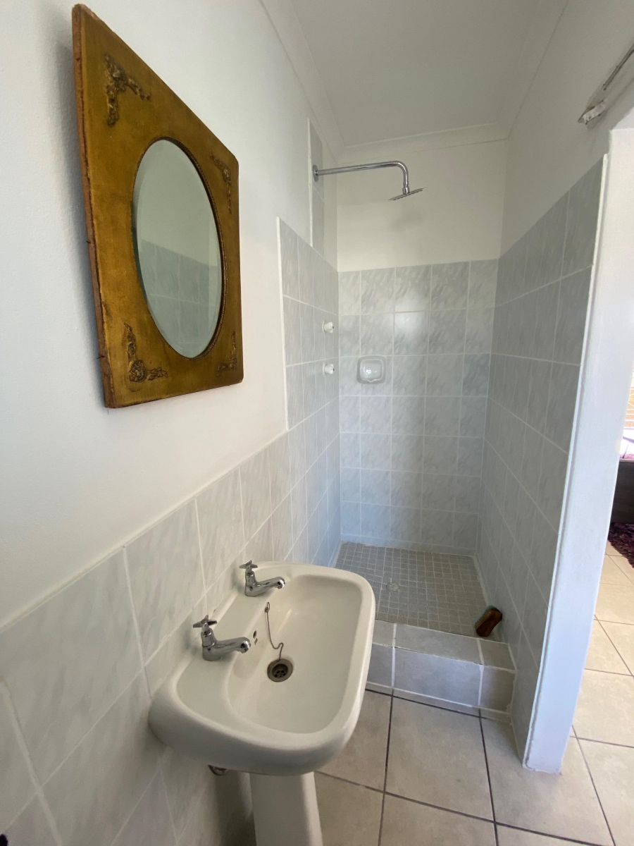 To Let 1 Bedroom Property for Rent in Strand South Western Cape
